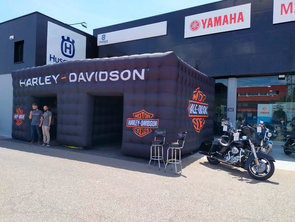 Carpa hinchable cuadrada Harley Davidson