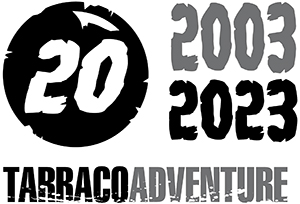 logo 20 años tarraco adventure