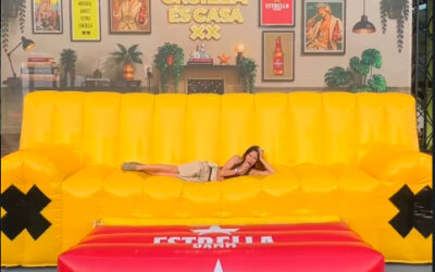 Sofá hinchable gigante personalizado para el Festival CRUÏLLA